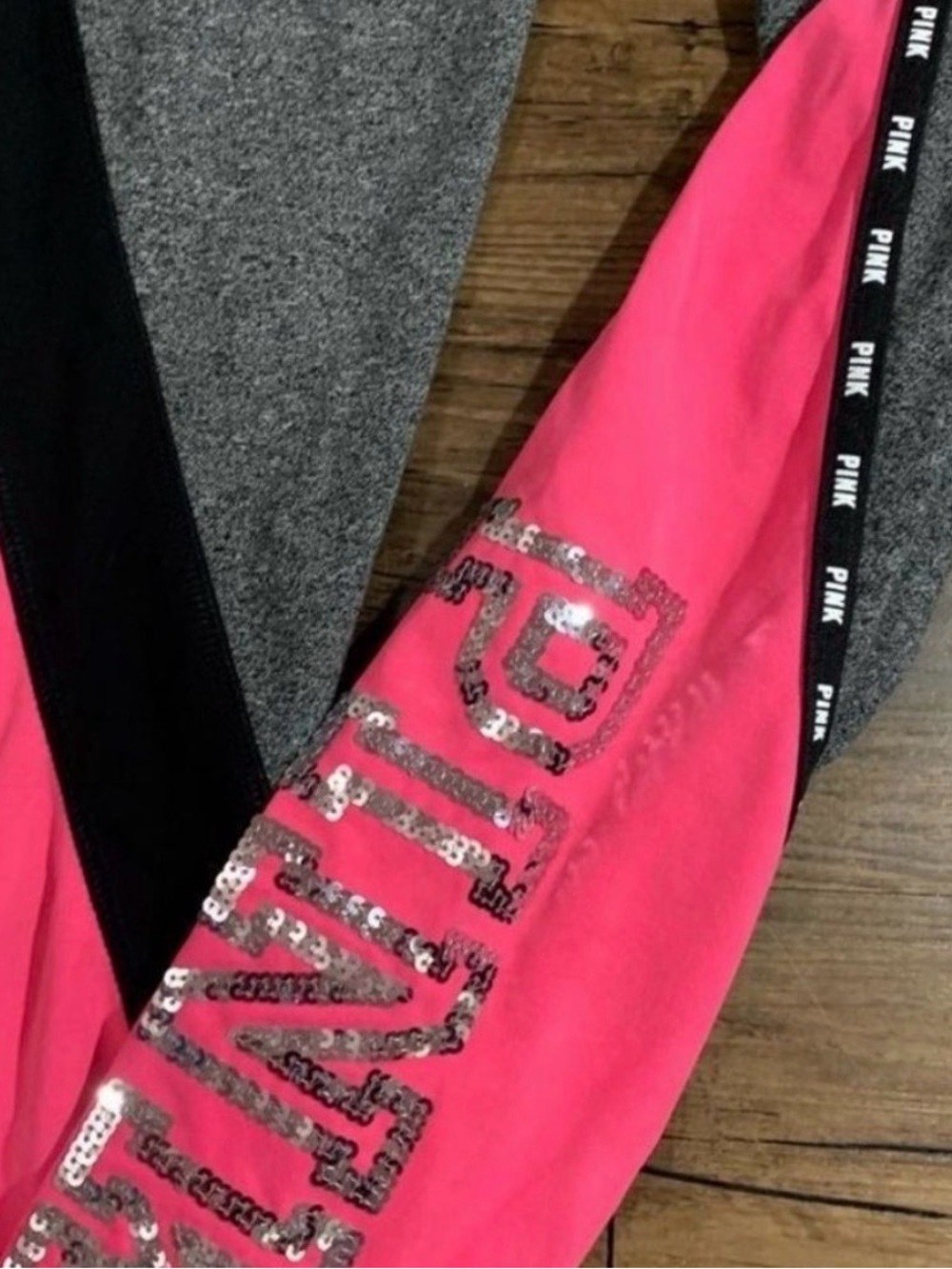 PINK Victoria's Secret Neon pink and Gray COLORBLOCK bling Yoga Leggings S - Picture 5 of 7